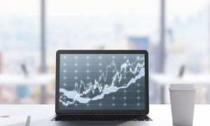 人民币汇率持续走强，海外美元存款不跟美联储降息节奏，利率不降反升