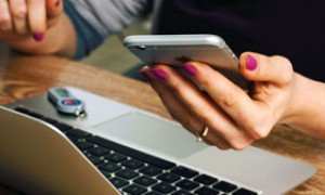 特斯拉股东批准马斯克的1万亿美元薪酬计划