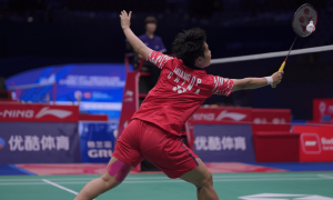 原创 
            从4连胜到被逆转！凤凰组合1-2大马王牌，世界前二全部主场翻车