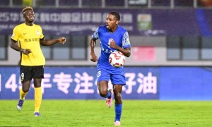 中超前瞻：鲁沪大战海港力保榜首 战海牛御林军再送温暖？