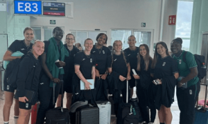 原创 
            中国女篮vs尤文图特前瞻：张子宇赛前针对加练 宫鲁鸣欲阵容大换血