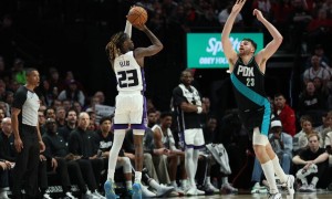 阿夫迪亚35分德罗赞33分 开拓者加时绝杀国王