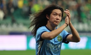 老当益壮！曝吴曦无限接近续约申花 李提香将加盟辽宁