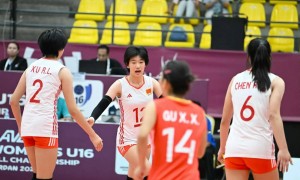 原创 
            边攻无力，两副攻44分难救主！U16亚锦赛中国女排不敌中国台北