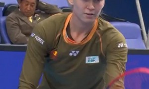 原创 
            总决赛一步之遥！莱巴金娜横扫前美网亚军，强势跻身东京赛八强