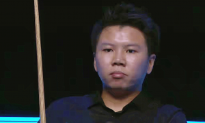 原创 
            中国独苗淘汰世界冠军！周跃龙轰6杆50+，晋级决赛PK艾伦，冲击生涯首冠