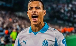 原创 
            格林伍德重返红魔？名记：曼联只想要50%二转分成，不可能回英超