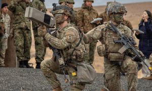 日本在美首次实弹反无人机训练，凸显防卫体系新方向