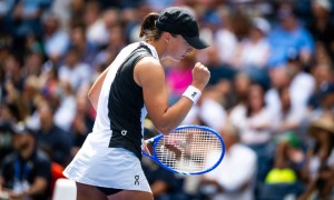 原创 
            美网女单八强出炉：萨巴伦卡斯瓦泰克领衔，一数据44年来首次