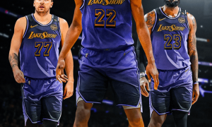 原创 
            维金斯交易谈判已重启！湖人非常愿意送走克内克特 热火索要首轮签